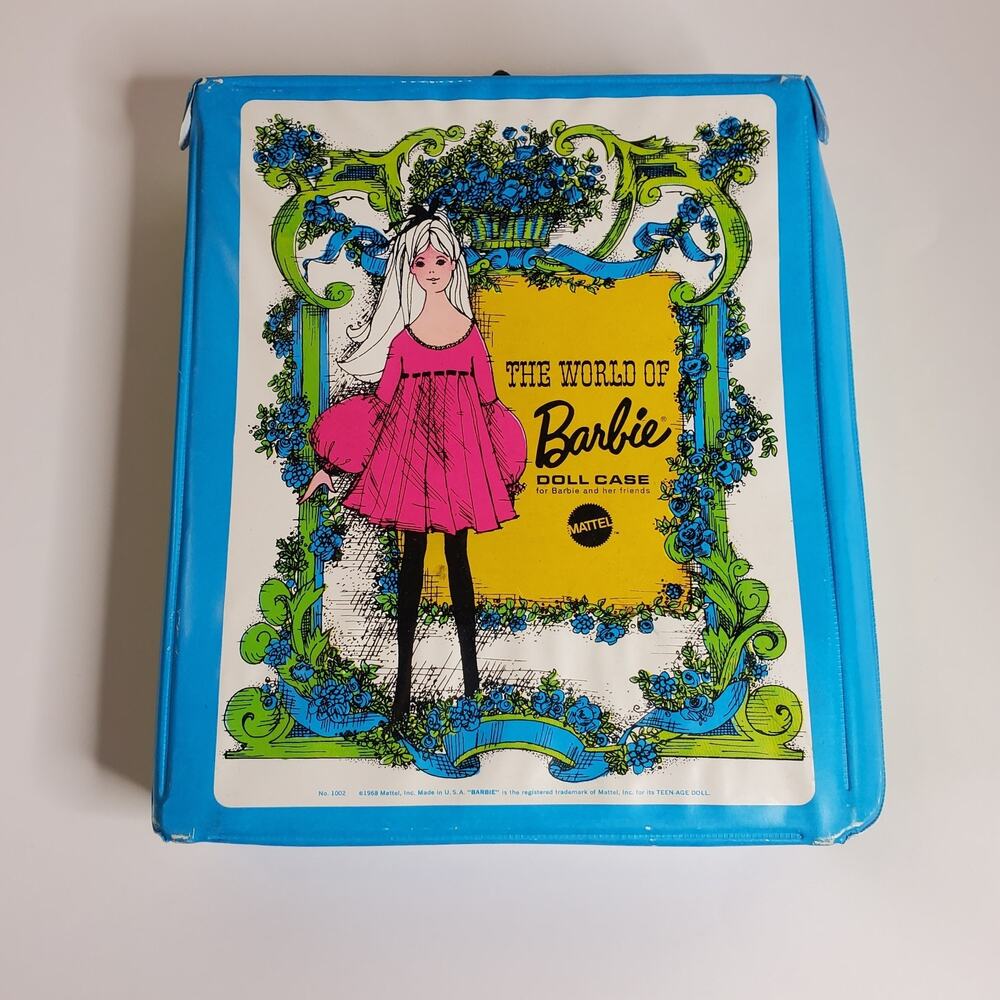 Vintage 1968 Mattel Barbie Doll Case The World Of Barbie Clean With Some Damage